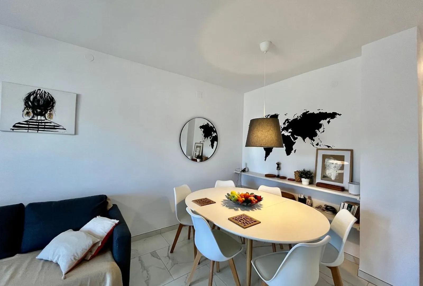 2 Bedroom Apartment Walking Distance To The Beach Sitio de Calahonda
